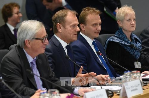 EU leaders to decide Brexit negotiations strategy at April summit - ảnh 1